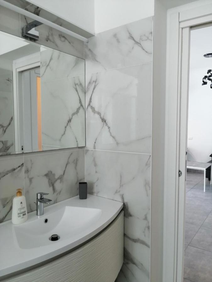 Villa Kinga Анцио Экстерьер фото